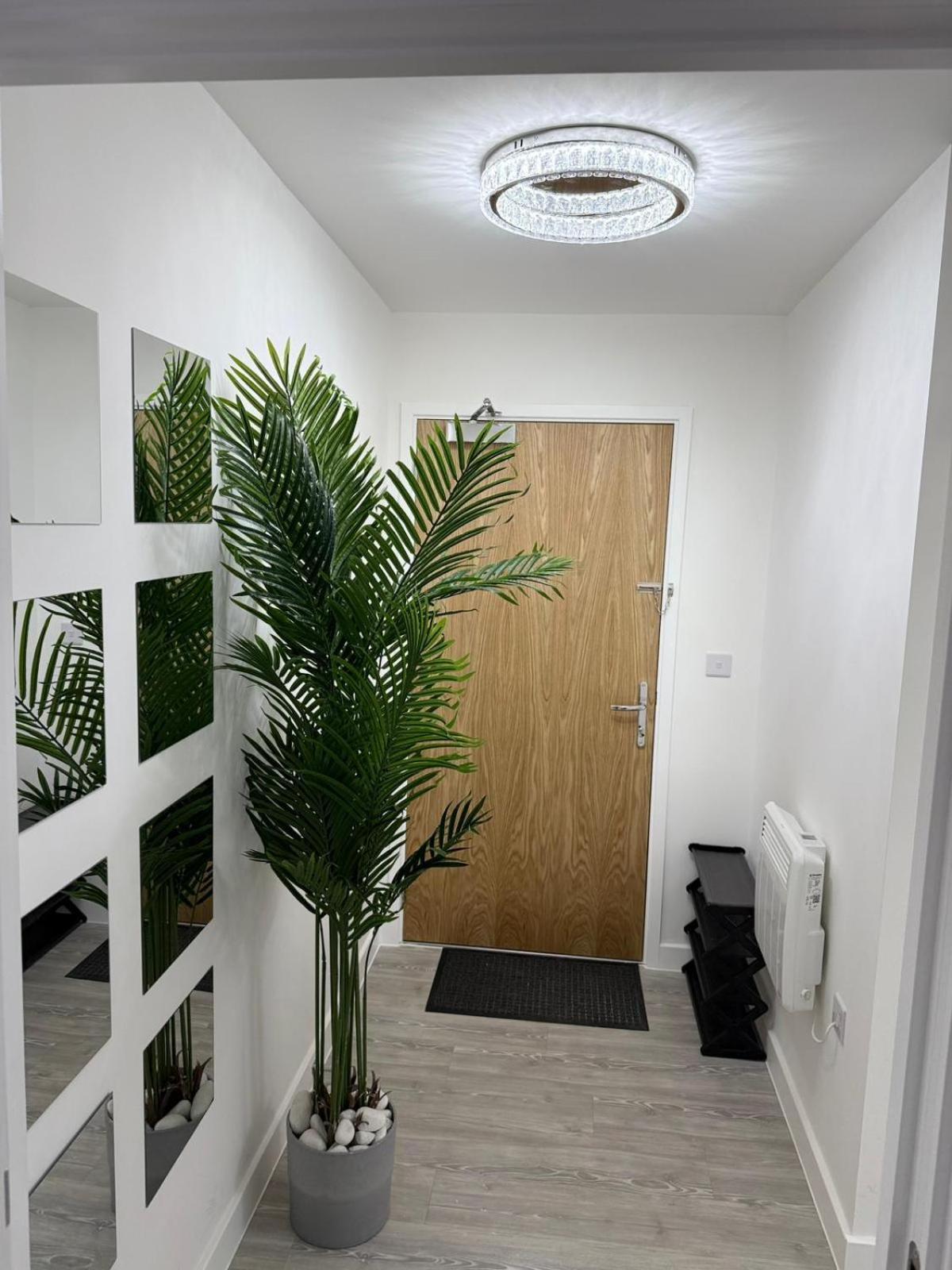 Serenity Waterfront 2 Bed Apartment Northfleet Экстерьер фото