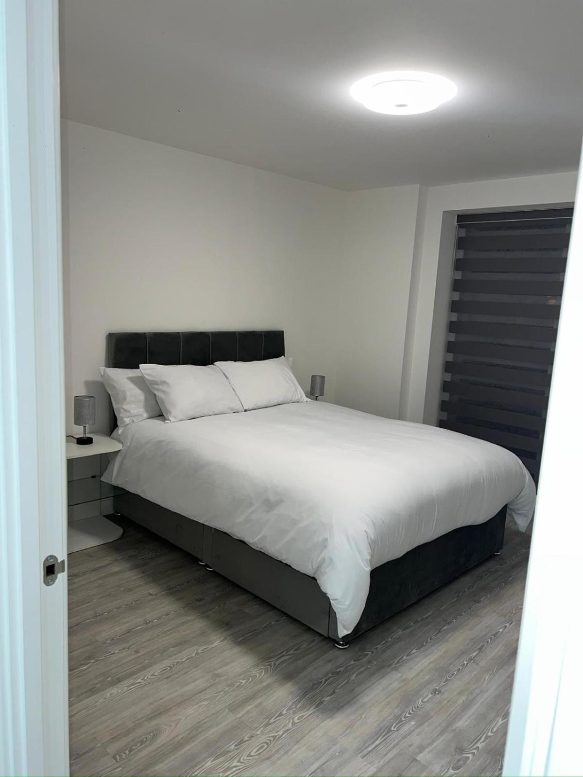 Serenity Waterfront 2 Bed Apartment Northfleet Экстерьер фото
