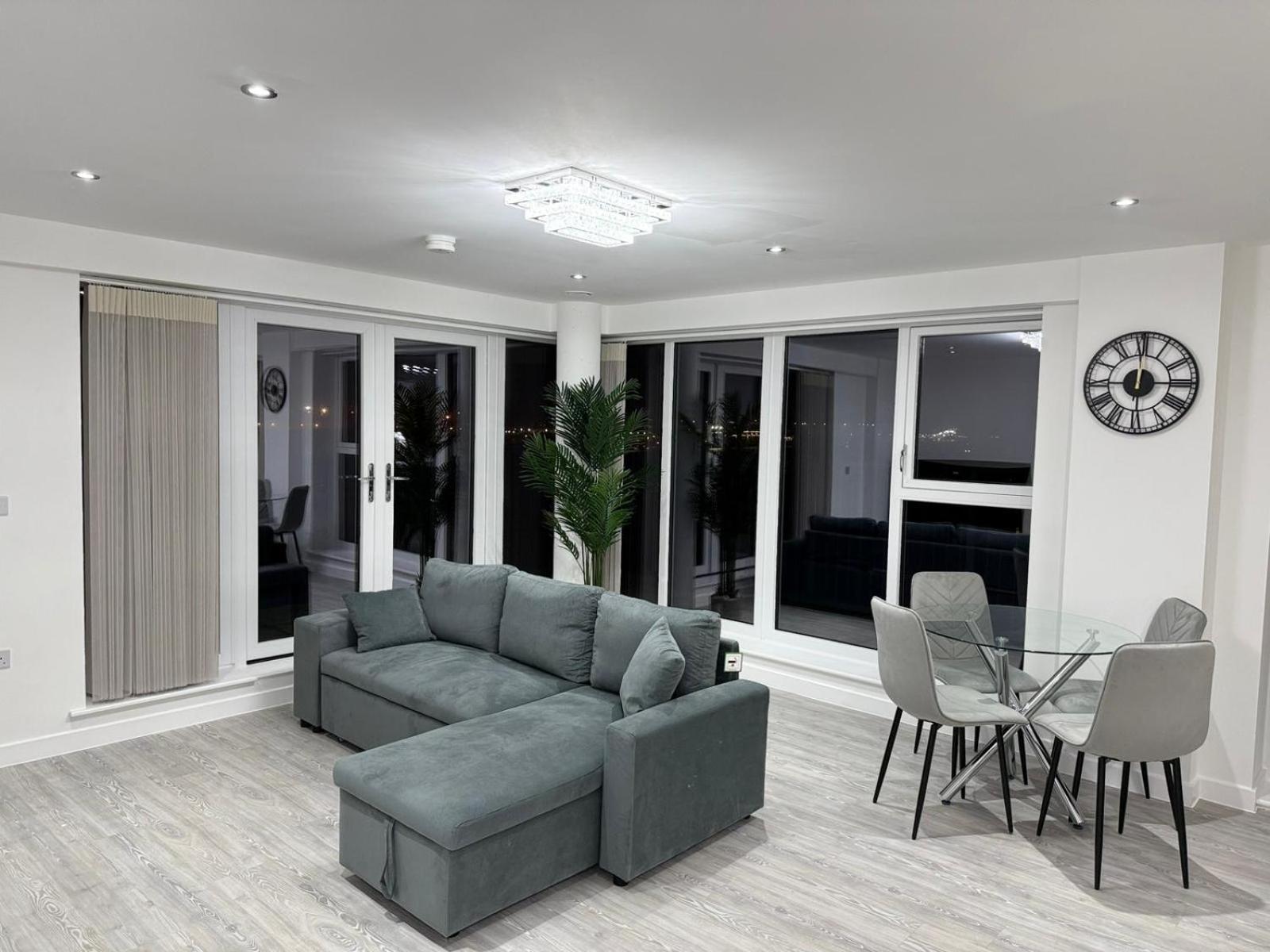 Serenity Waterfront 2 Bed Apartment Northfleet Экстерьер фото