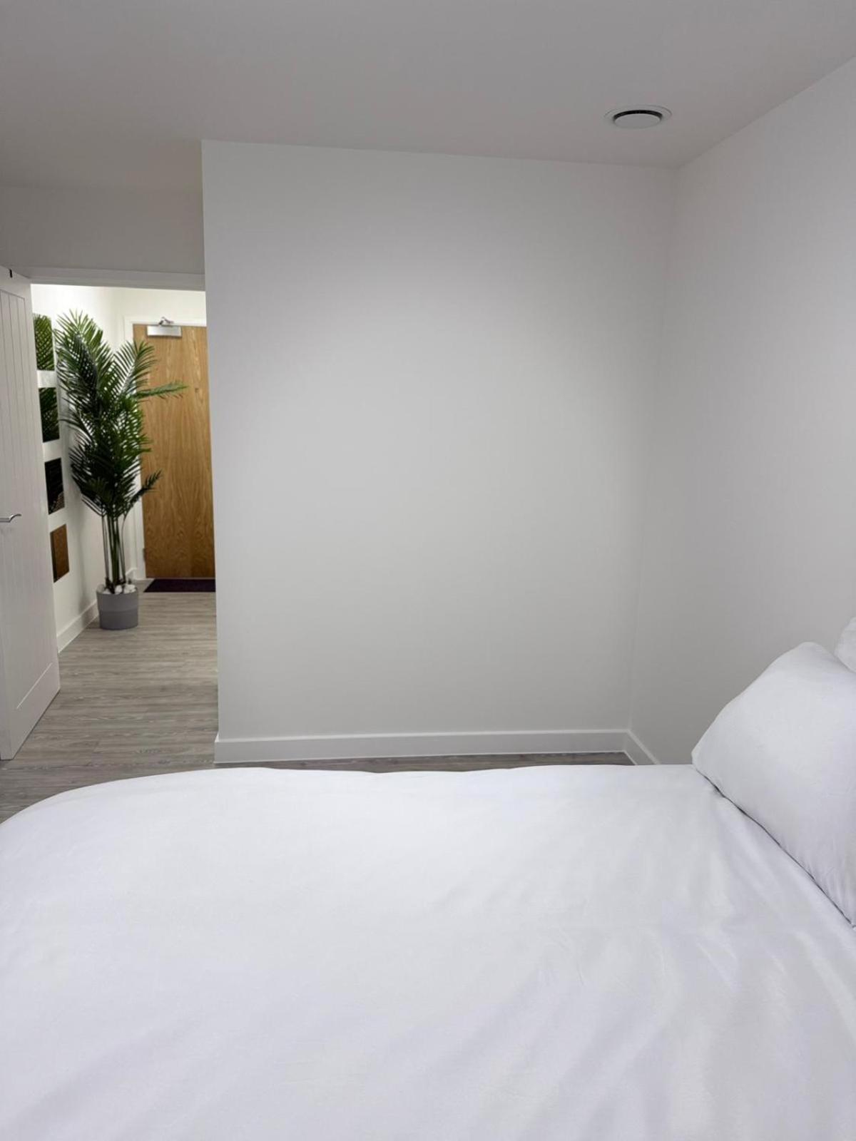 Serenity Waterfront 2 Bed Apartment Northfleet Экстерьер фото