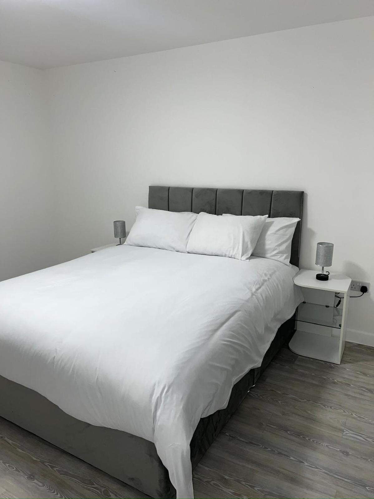 Serenity Waterfront 2 Bed Apartment Northfleet Экстерьер фото