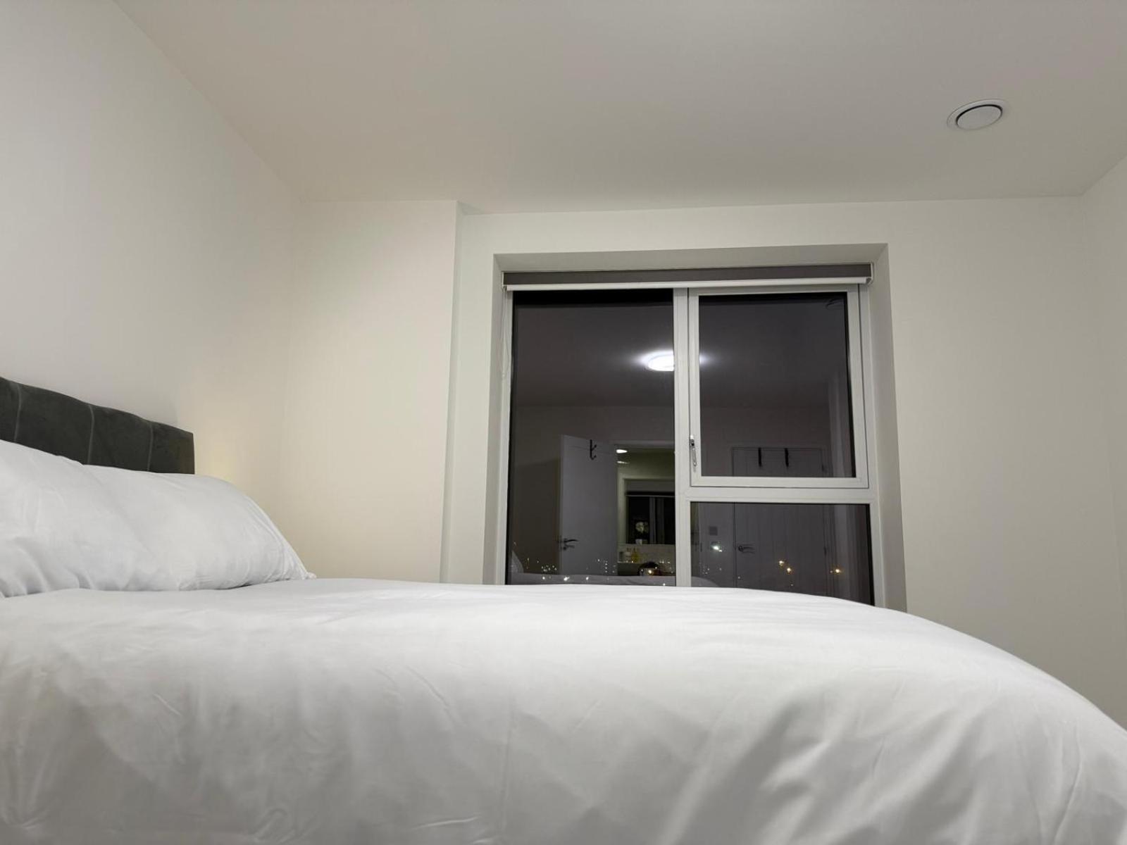 Serenity Waterfront 2 Bed Apartment Northfleet Экстерьер фото