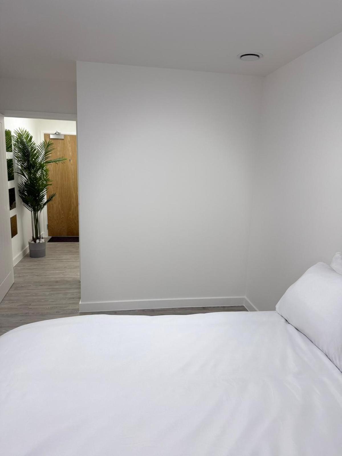 Serenity Waterfront 2 Bed Apartment Northfleet Экстерьер фото