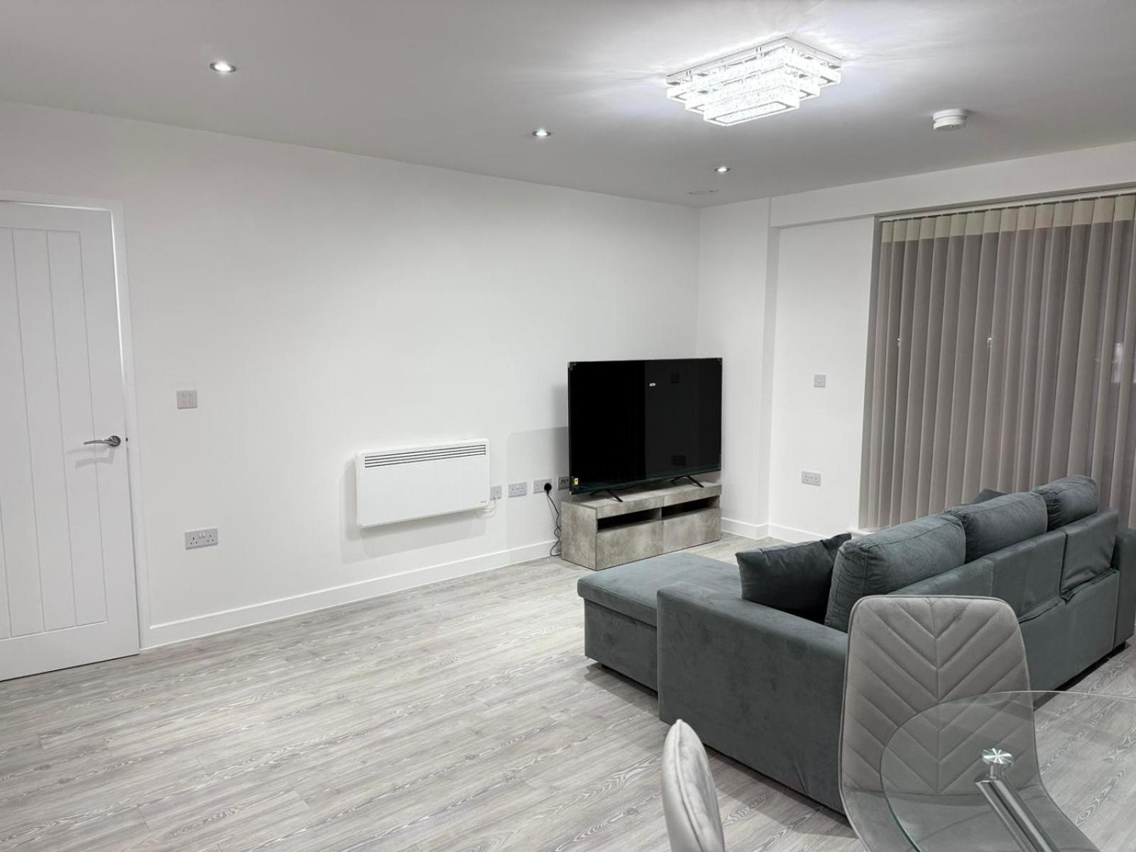 Serenity Waterfront 2 Bed Apartment Northfleet Экстерьер фото