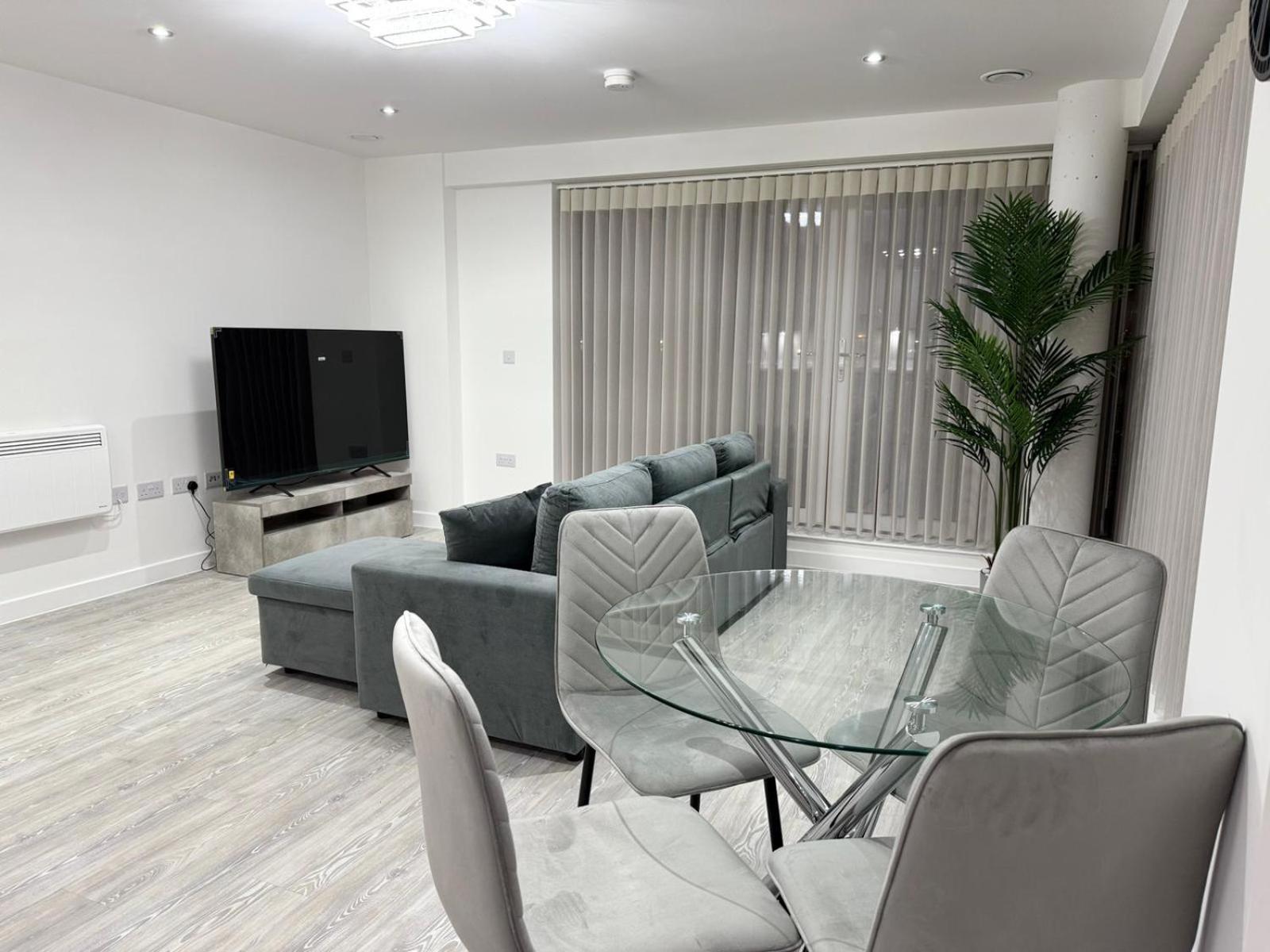 Serenity Waterfront 2 Bed Apartment Northfleet Экстерьер фото